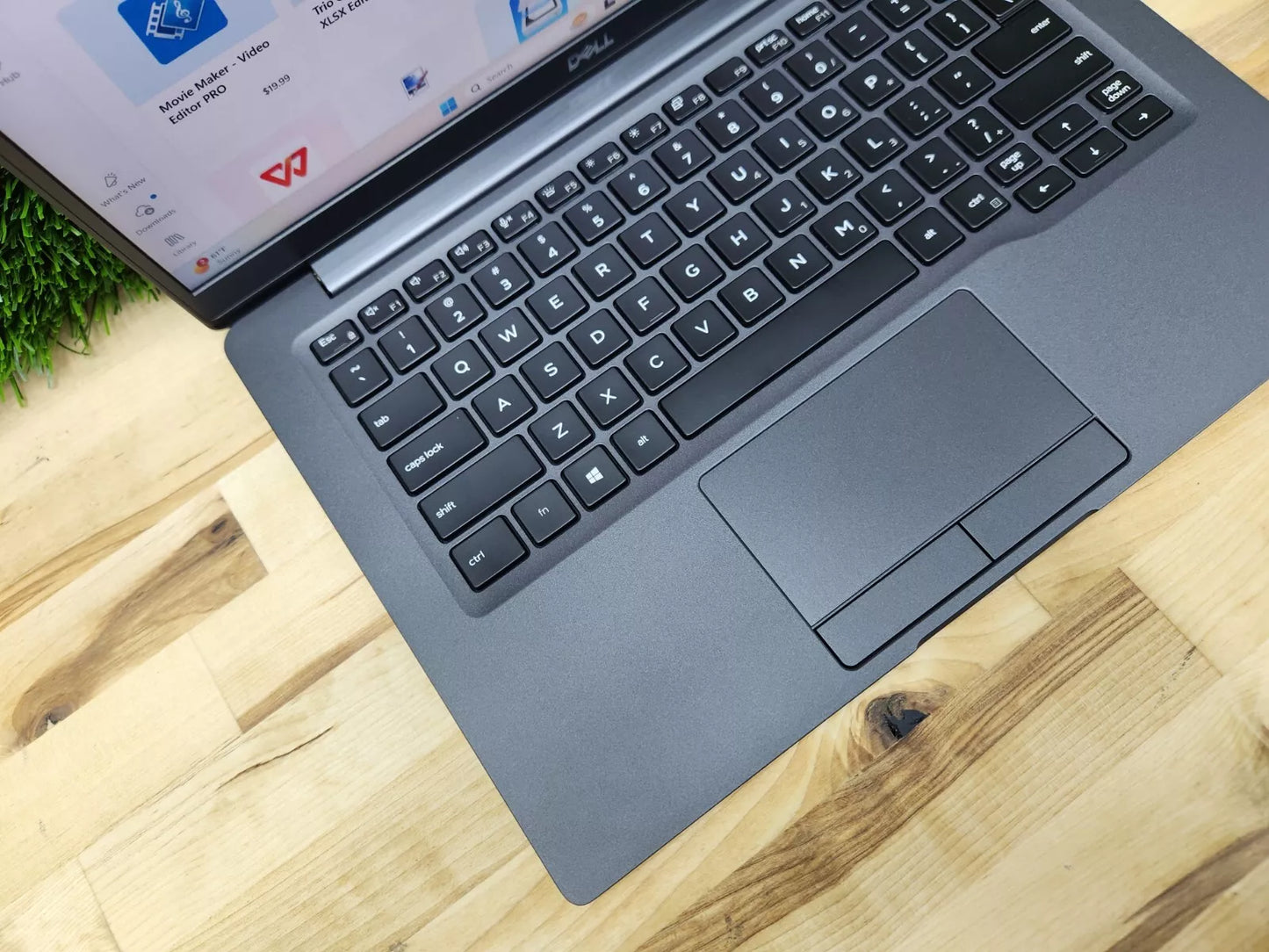 *** USED *** Dell Latitude 7300 13"