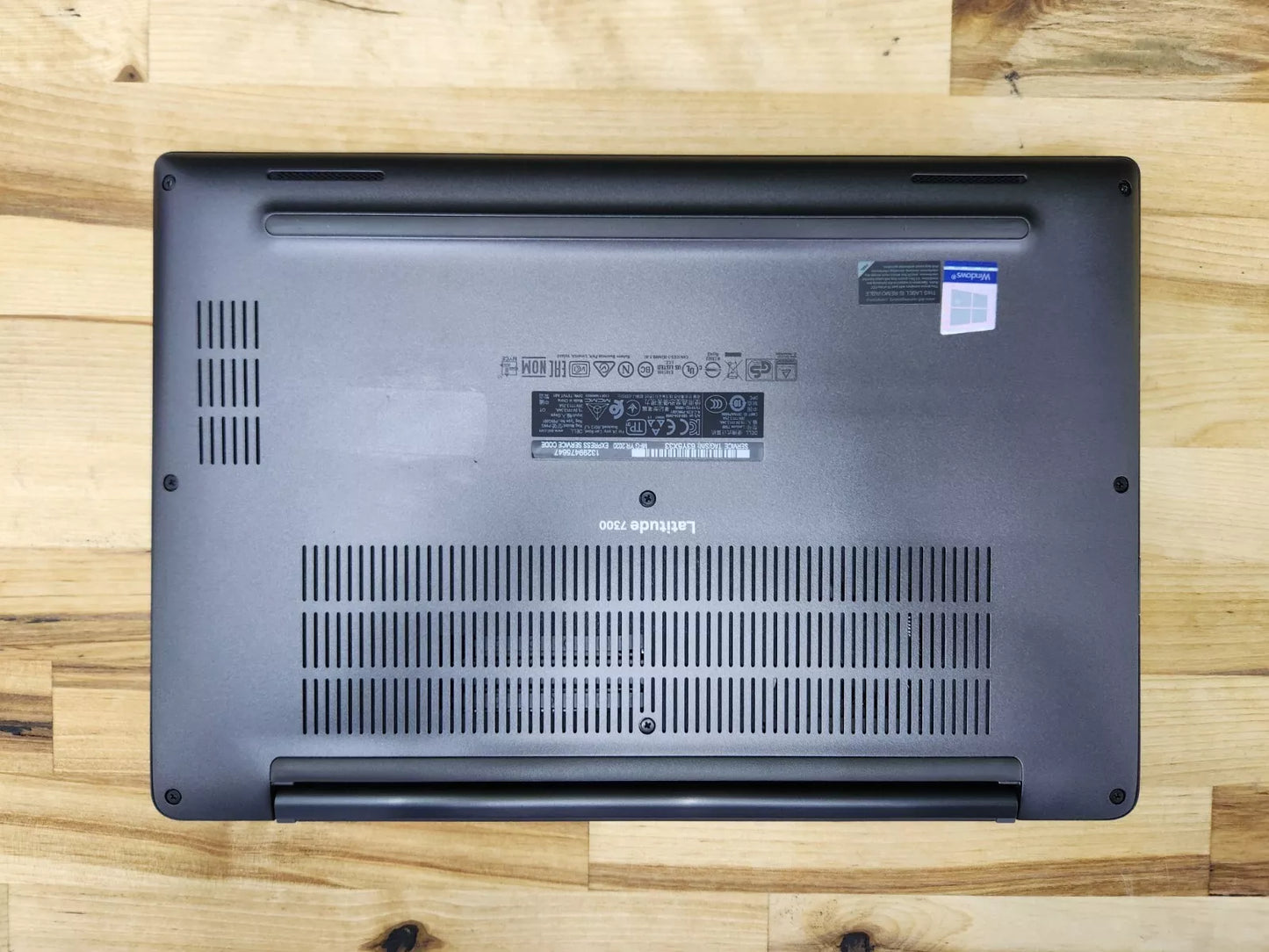 *** USED *** Dell Latitude 7300 13"