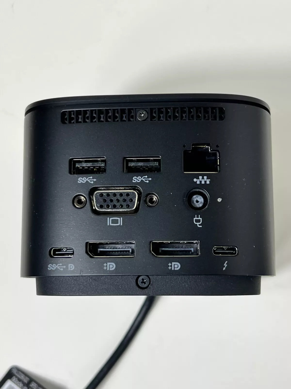 *** USED *** HP G2 Thunderbolt 120W USB-C Dock: Power, Performance, and Port Expansion