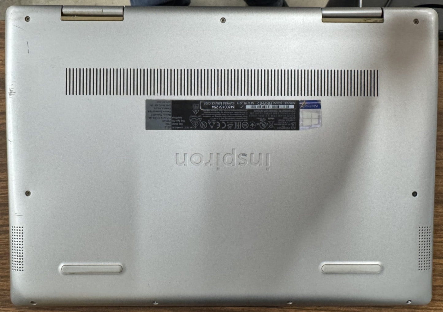 *** USED *** Dell Inspiron 5482
