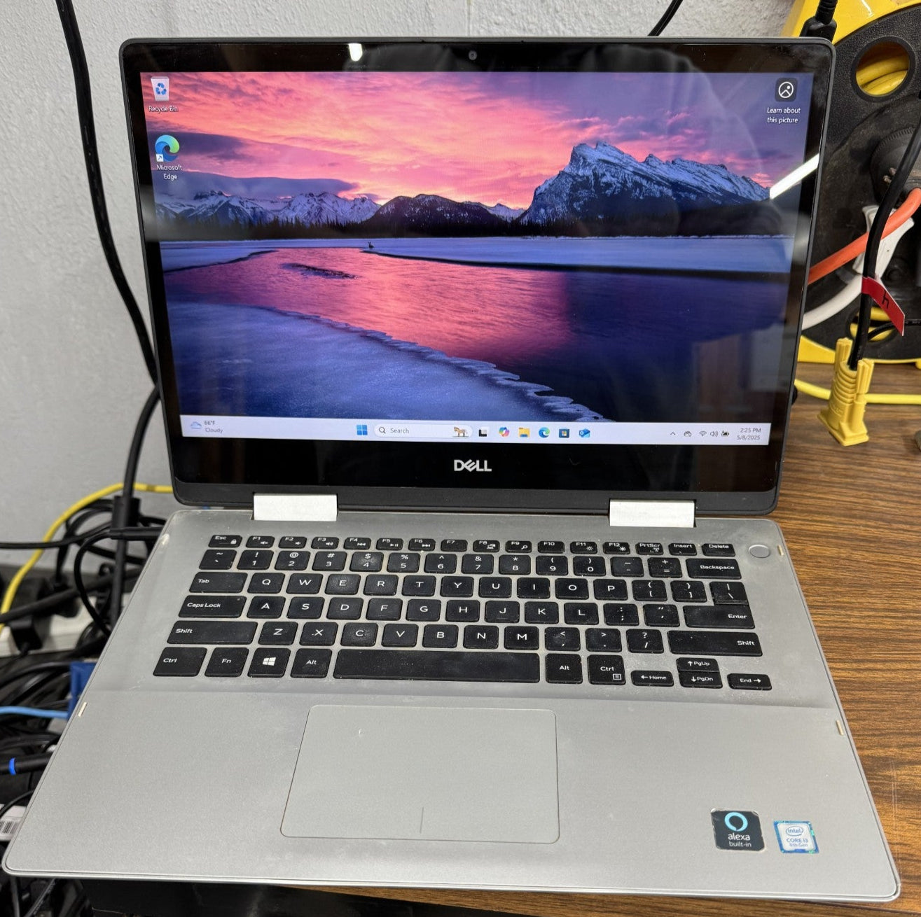 *** USED *** Dell Inspiron 5482