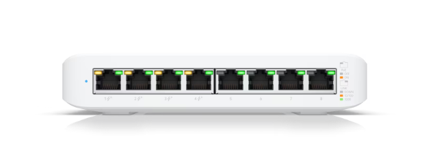 UniFi Lite 8 PoE switch
