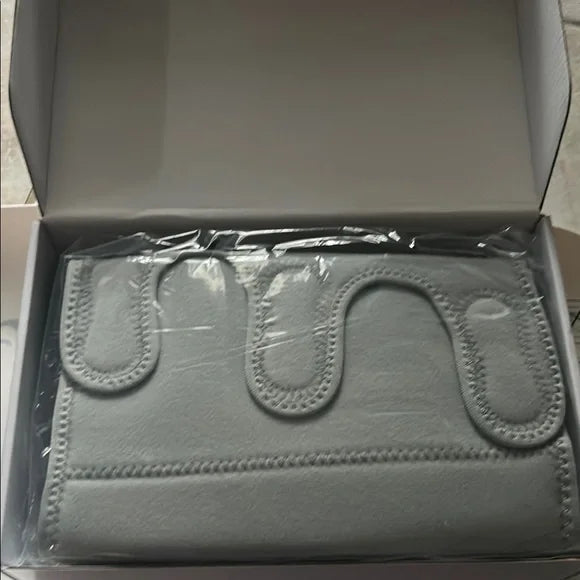 PlasmaFlow Leg Compression Device by ManaMed