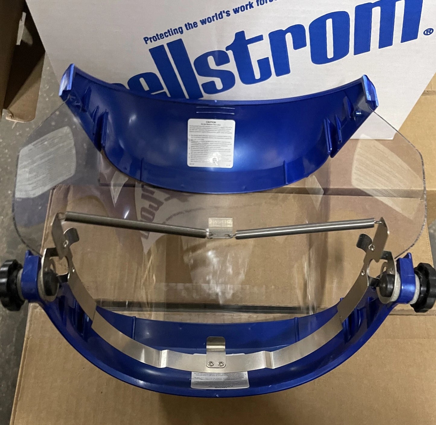 NEW in box!!! Sellstrom 38340 Complete Protective Faceshield, With ZK1 Headgear & 36040 Window